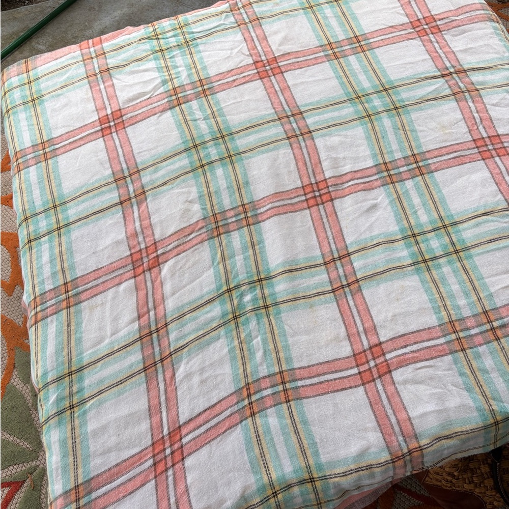 Plaid Madras Type 51” x 51” Tablecloth Pucnic Blanket Table Overlay Vintage
